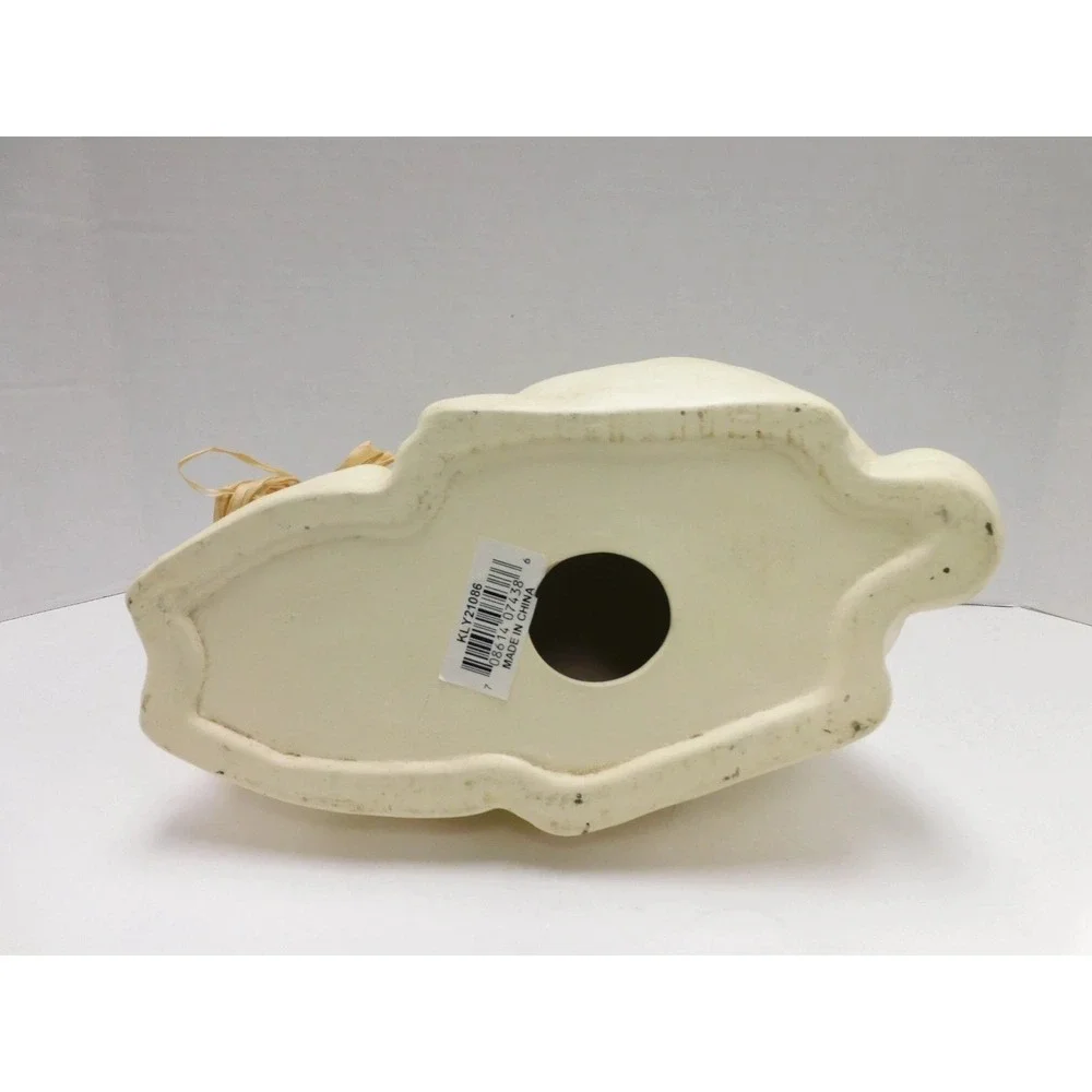 Unbranded ceramic bunny